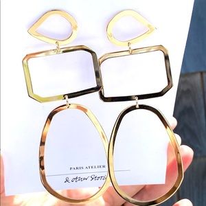 NWT Lightweight Gold-tone Statement Earrings